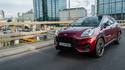 Ford Puma Vivid Ruby Edition