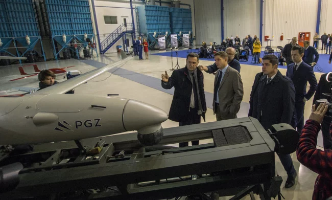 Inauguracja działalności Centrum Kompetencyjnego Systemów Bezzałogowych Statków Powietrznych w Wojskowych Zakładach Lotniczych nr 2 S.A. w Bydgoszczy