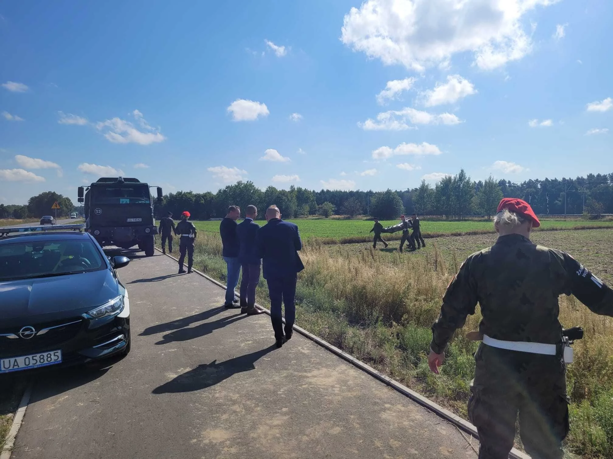 Pojechaliśmy do Czosnówki, gdzie spadł rosyjski dron. „Ciężko zachować spokój”