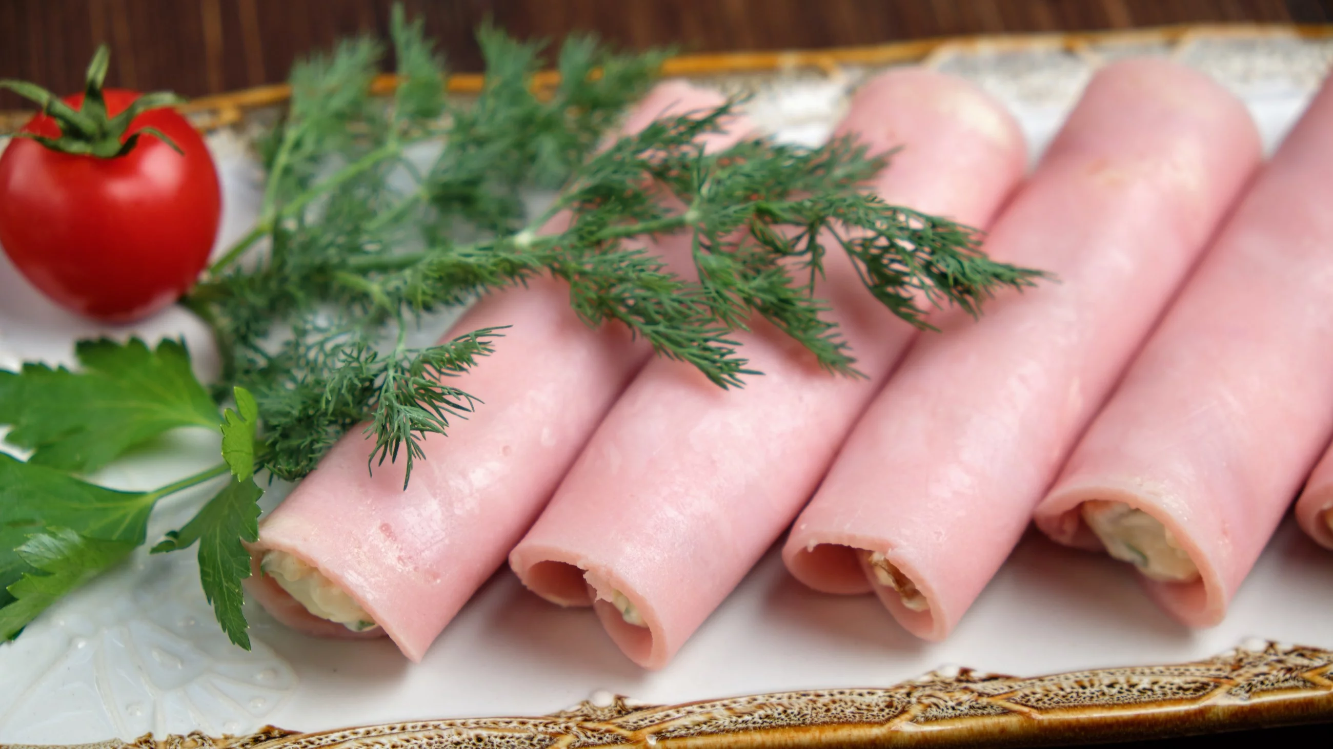 Roladki z szynki z nadzieniem