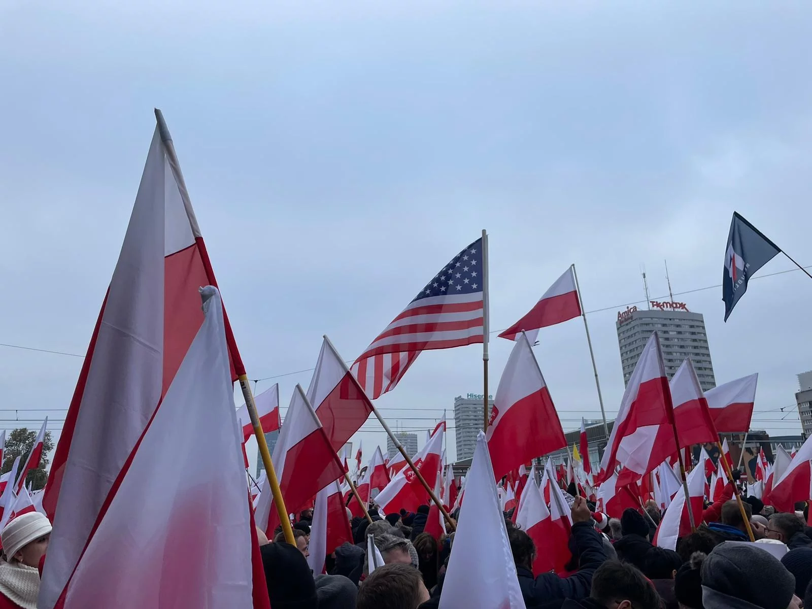 Polacy i Ukraińcy liderami niechlubnego rankingu. W tym kraju nas nie lubią