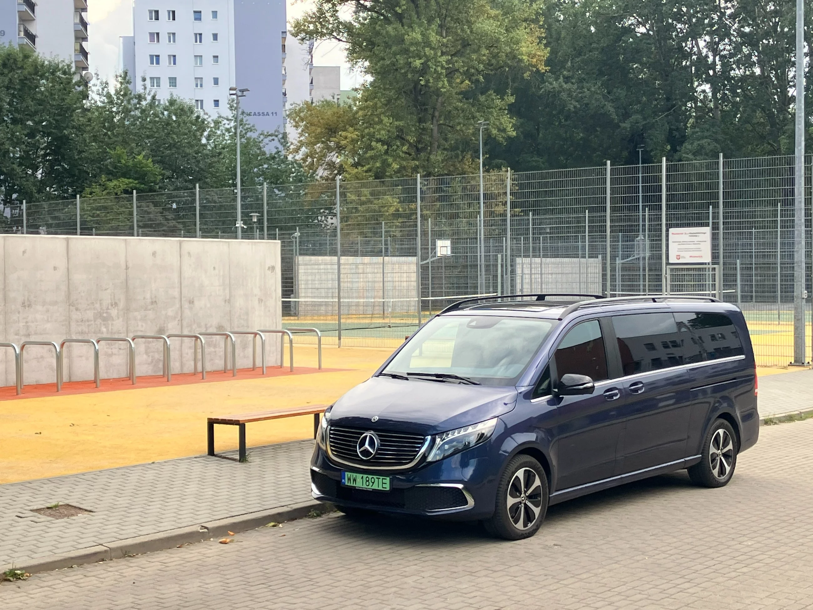 Mercedes EQV 300