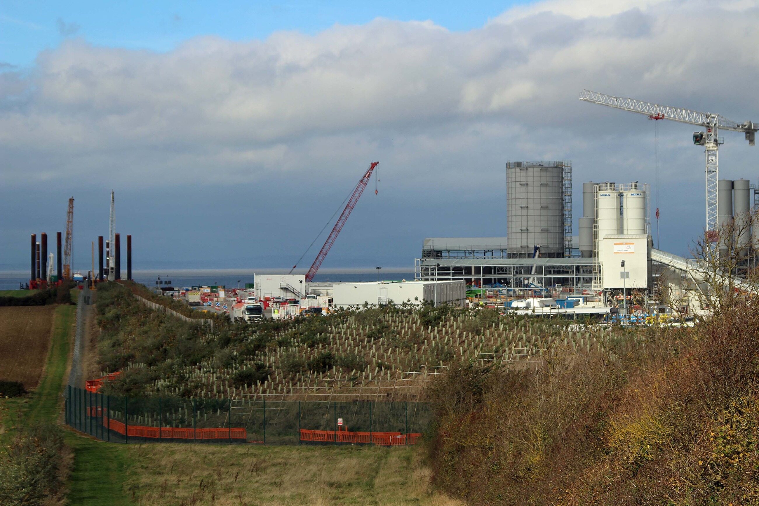 W brytyjskiej elektrowni jądrowej Hinkley Point C części do suwnicy obrotowej reaktora EPR dostarczało Przedsiębiorstwo Usług Technicznych Firmus z Olkusza