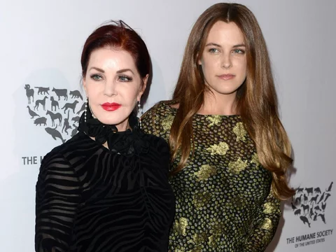 Priscilla Presley i Riley Keough