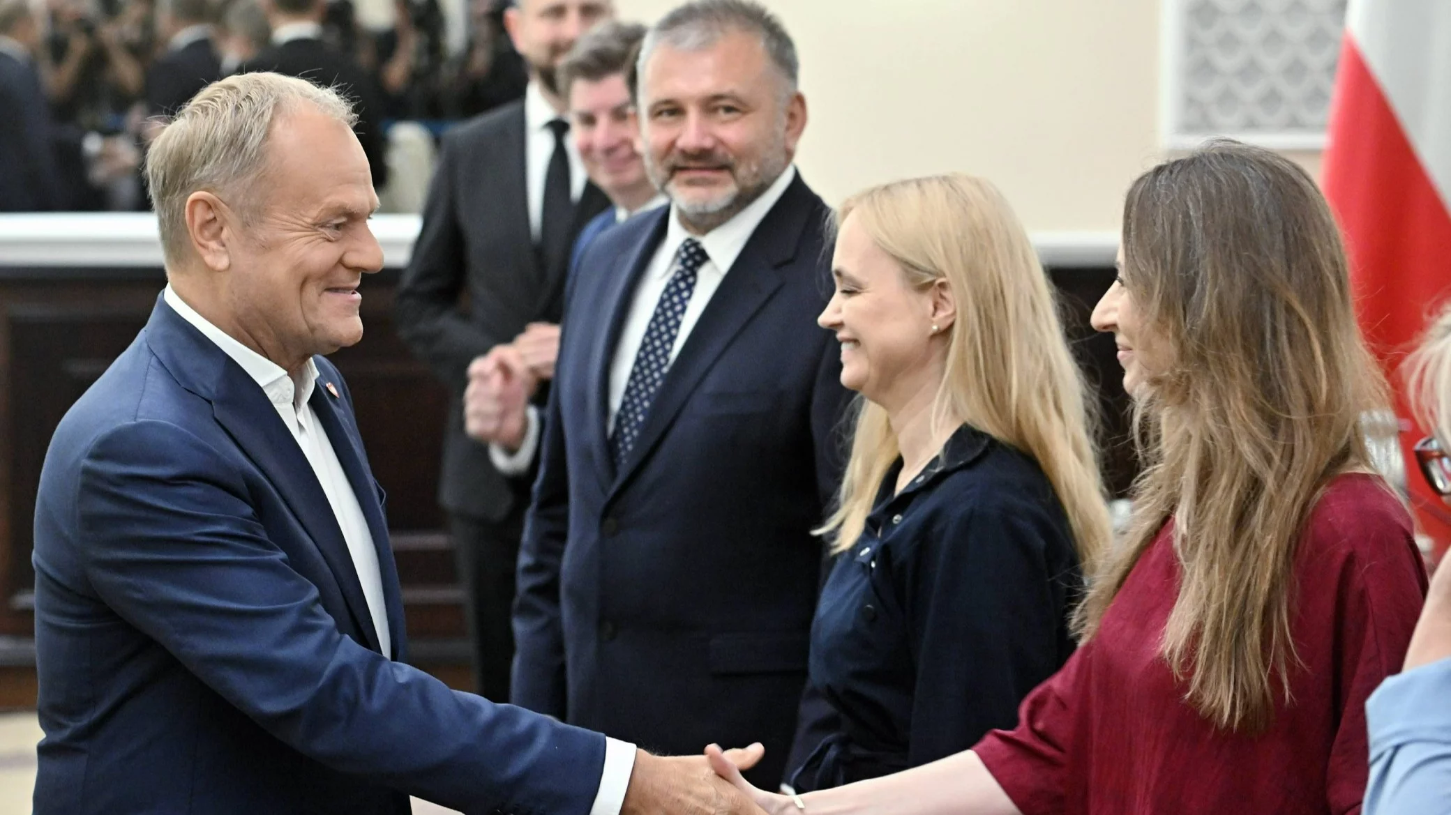 Donald Tusk, Agnieszka Dziemianowicz-Bąk