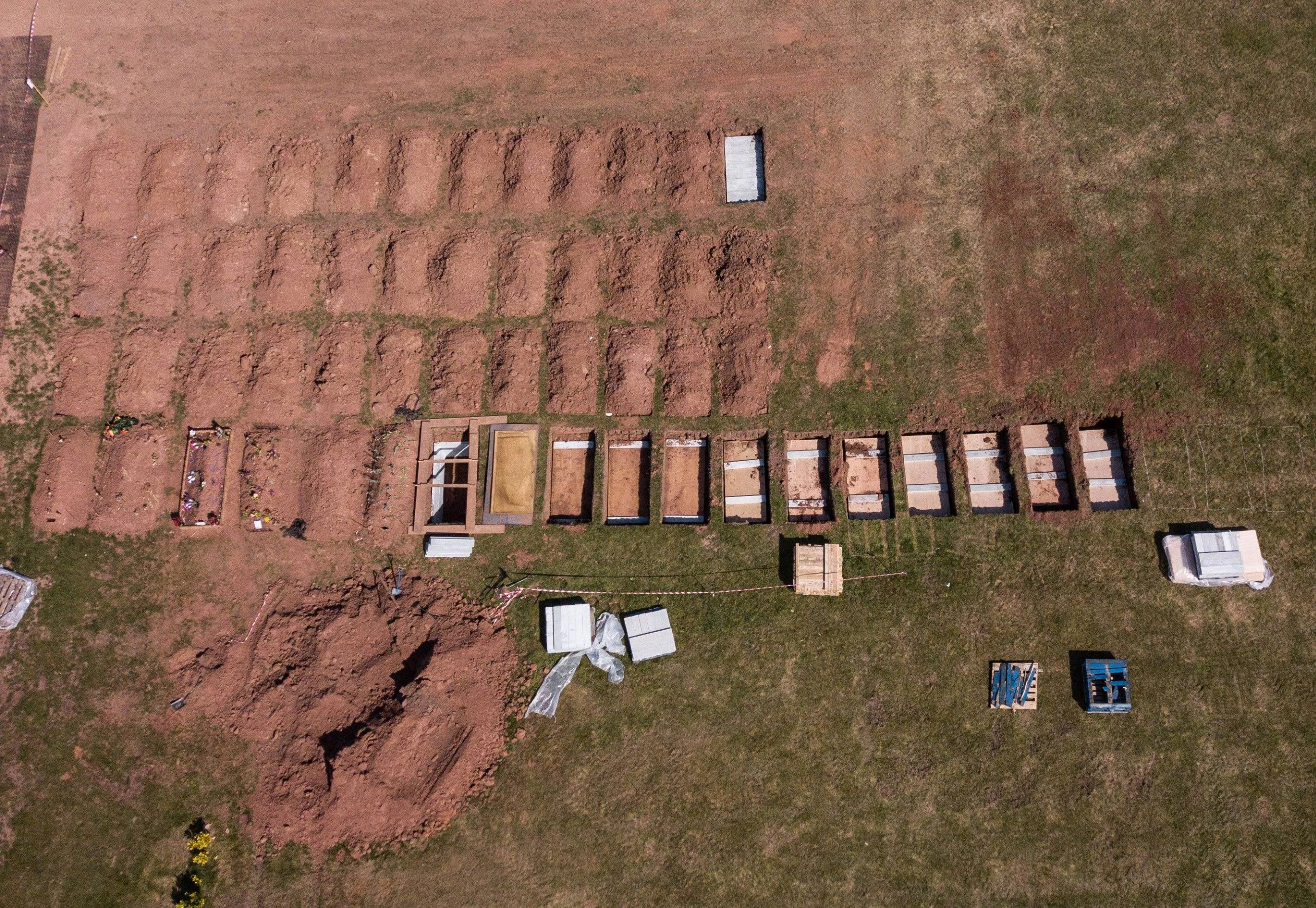 Masowe groby powstające w Nottingham