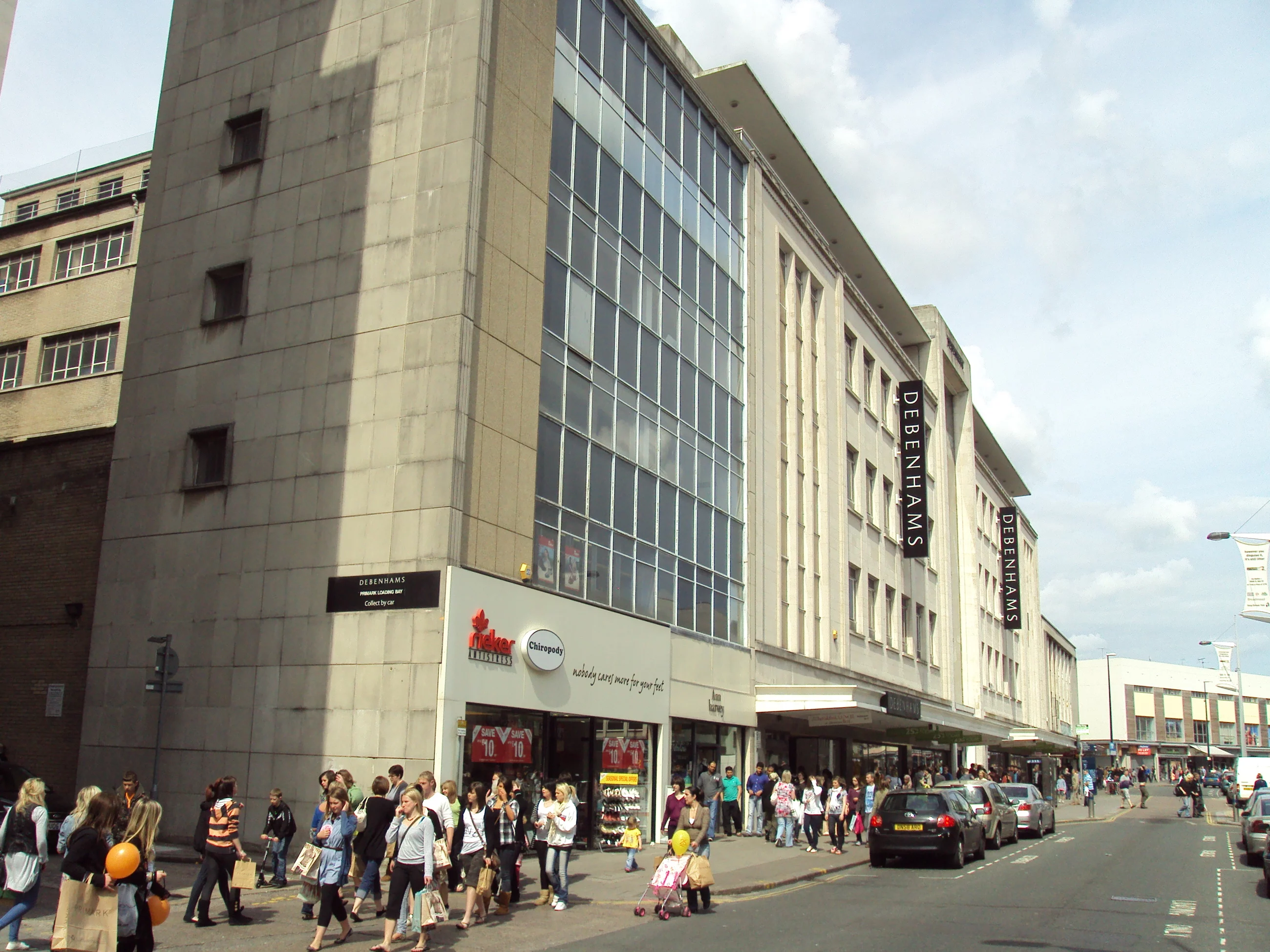 Sklep Debenhams w Bristolu