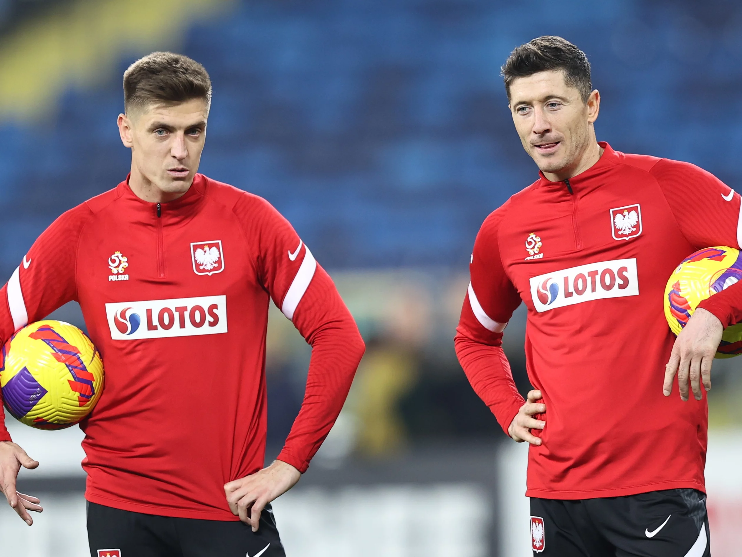 Krzysztof Piątek i Robert Lewandowski podczas treningu reprezentacji Polski