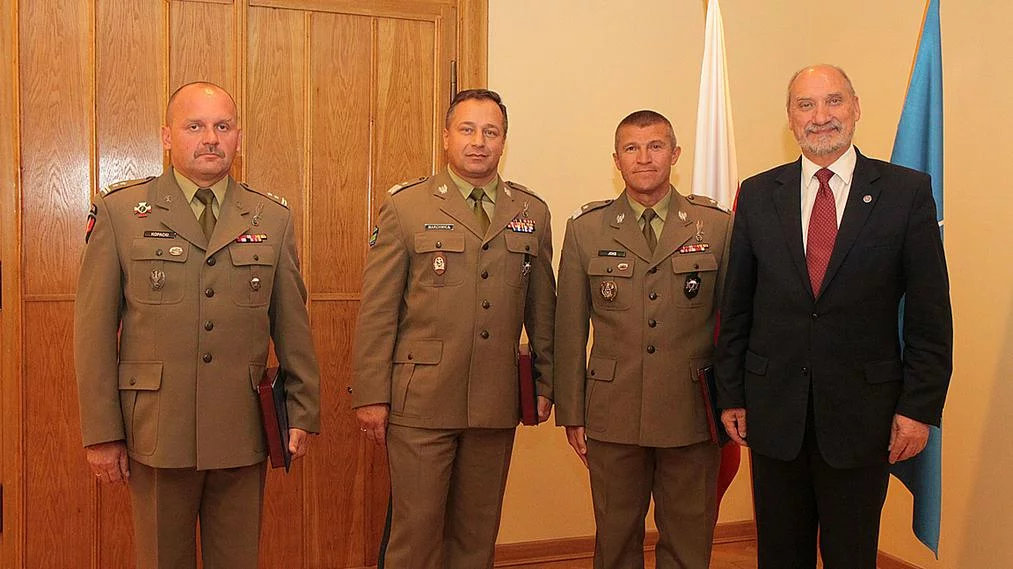 Antoni Macierewicz,  Adam Joks, Wojciech Marchwica, Robert Kopacki