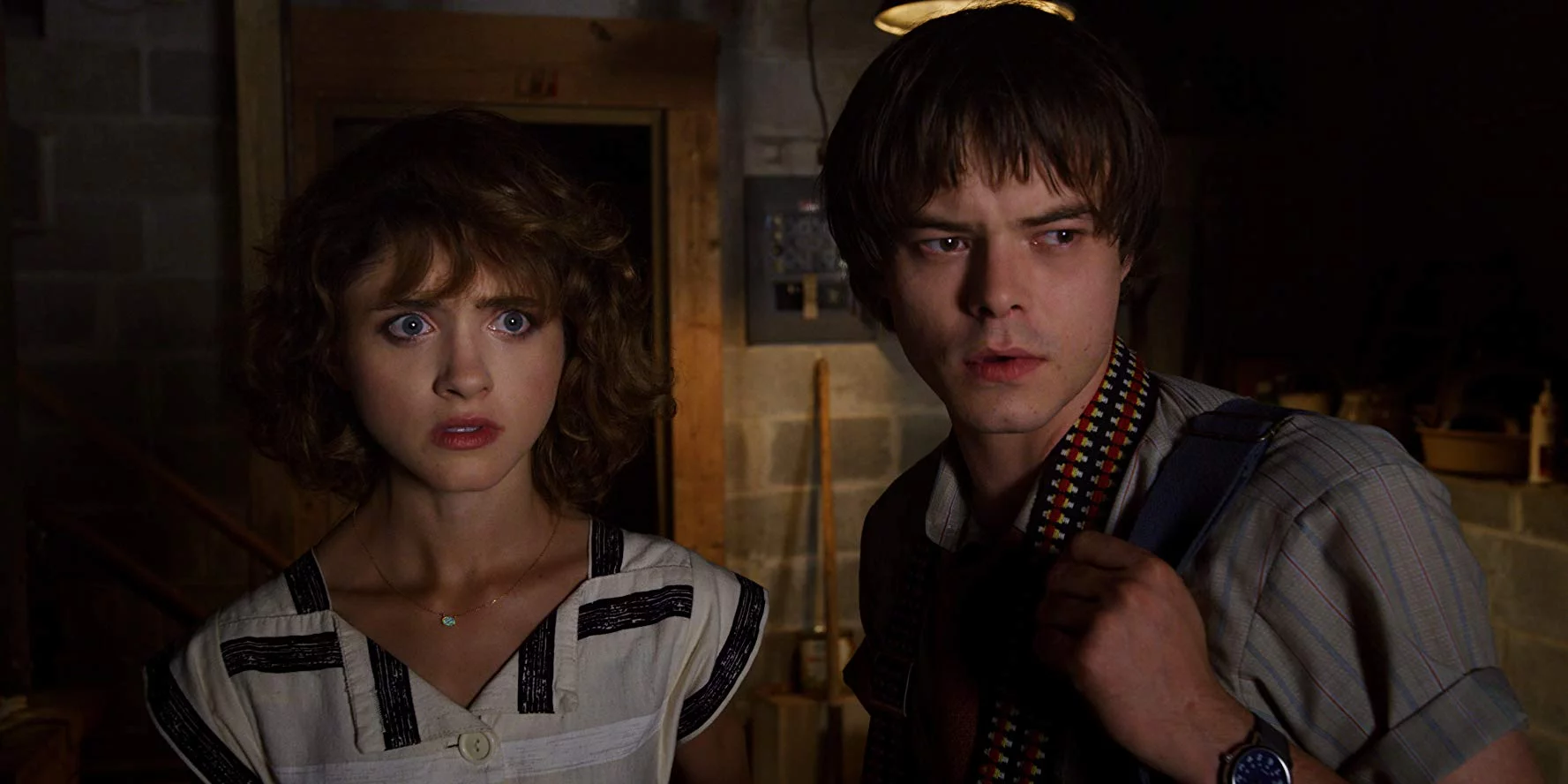 Natalia Dyer i Charlie Heaton w serialu „Stranger Things”