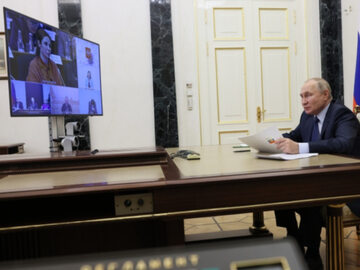Władimir Putin podczas posiedzenia Rady ds. Społeczeństwa Obywatelskiego i Praw Człowieka