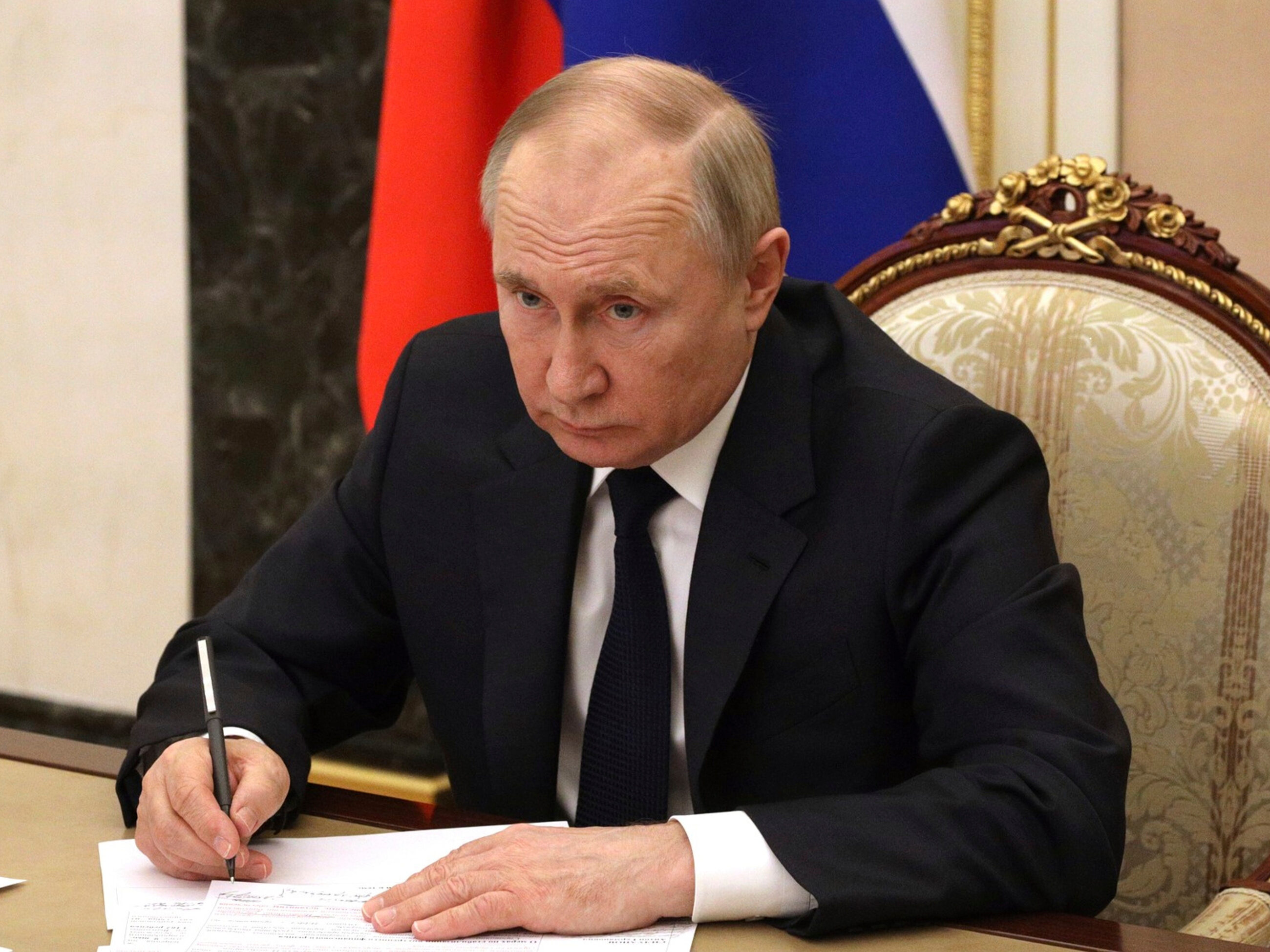 La Russie prépare un successeur à Vladimir Poutine ?  Ancien ambassadeur avec la possibilité de « poignarder un couteau dans le dos » – Wprost