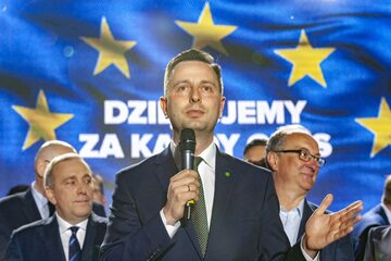Władysław Kosiniak-Kamysz podczas wieczoru wyborczego Koalicji Europejskiej