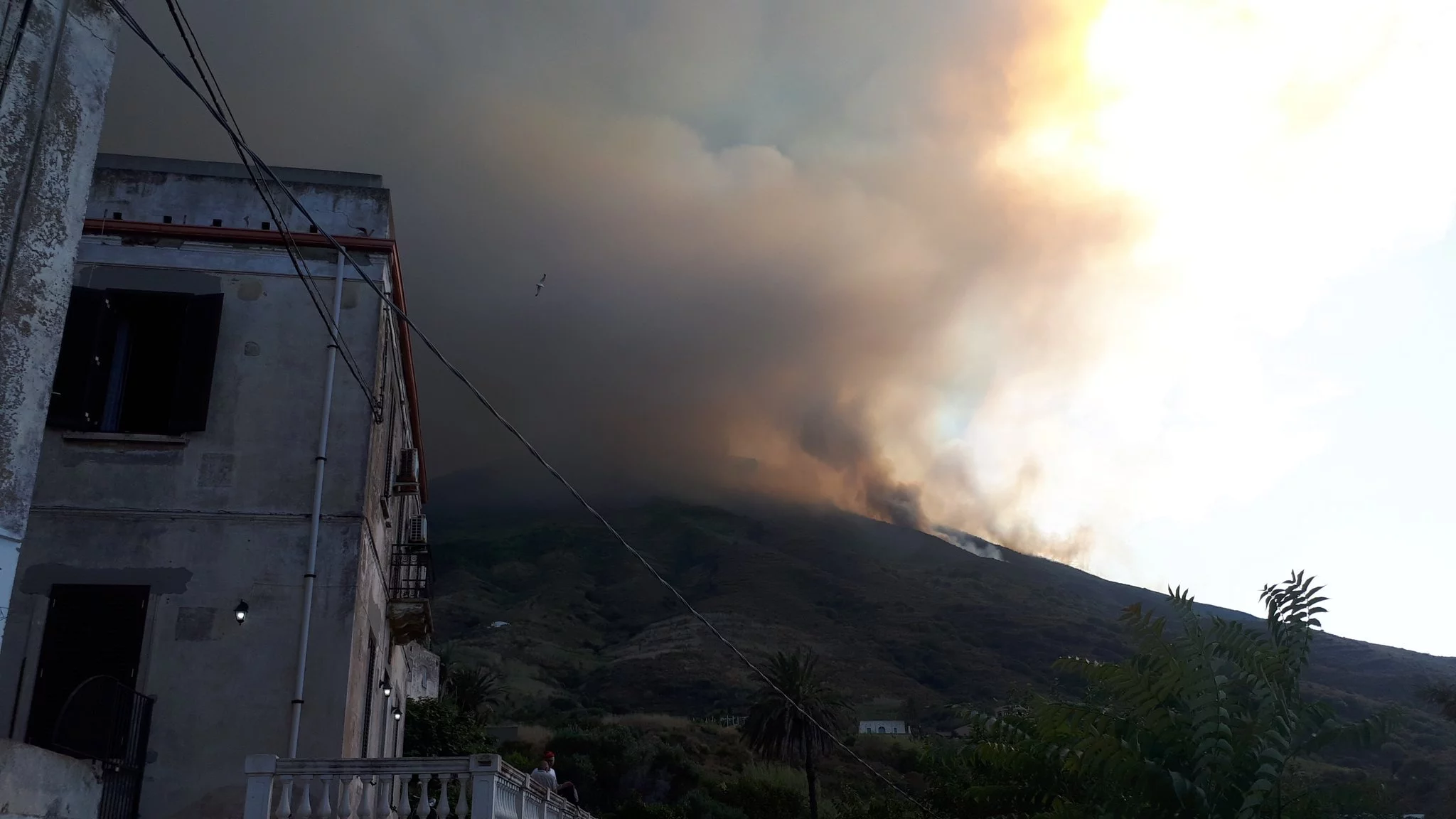 Wybuch wulkanu na Stromboli