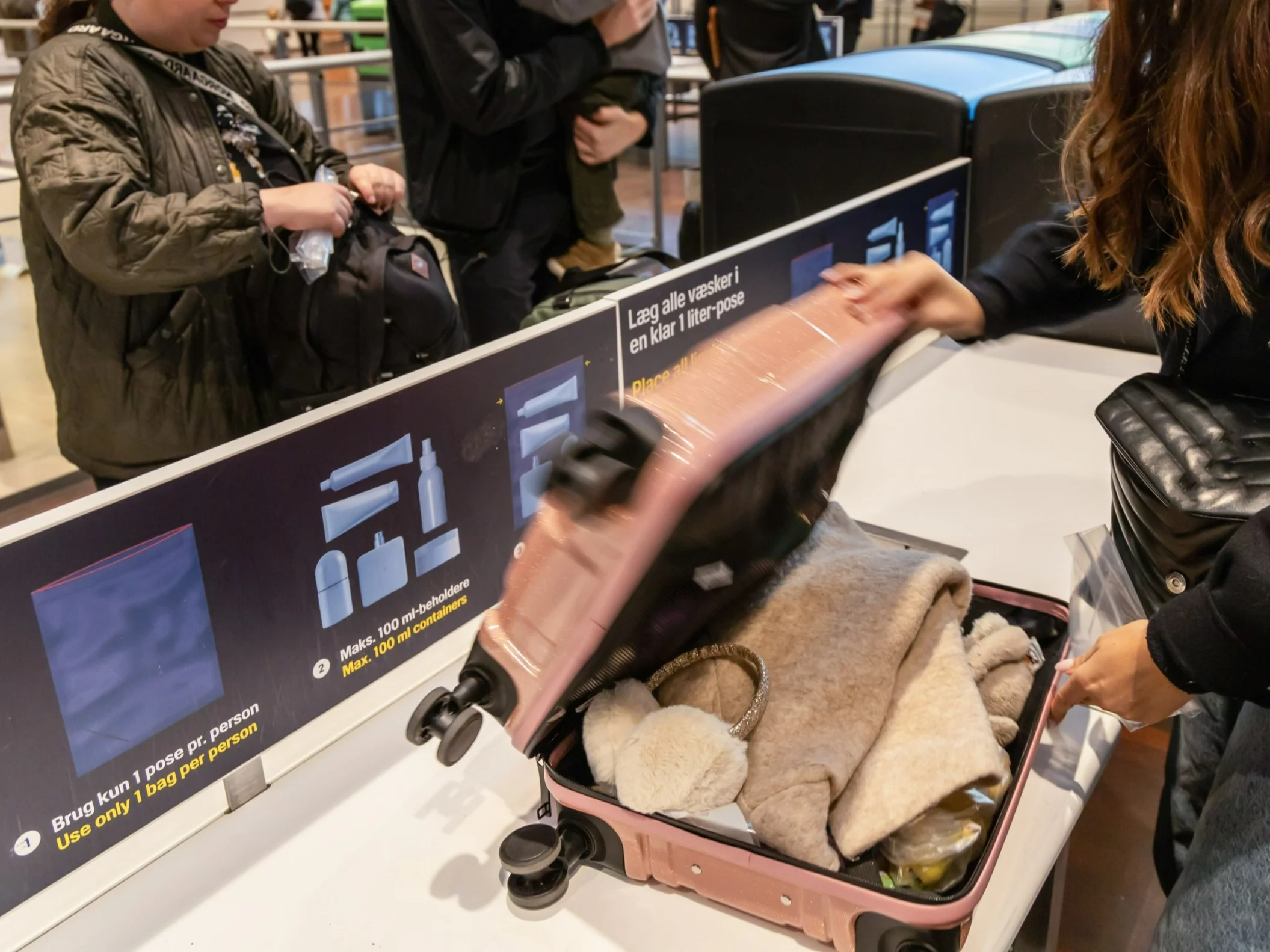 To lotnisko kończy z limitem płynów. Turyści bez stresu wezmą choćby 2 litry