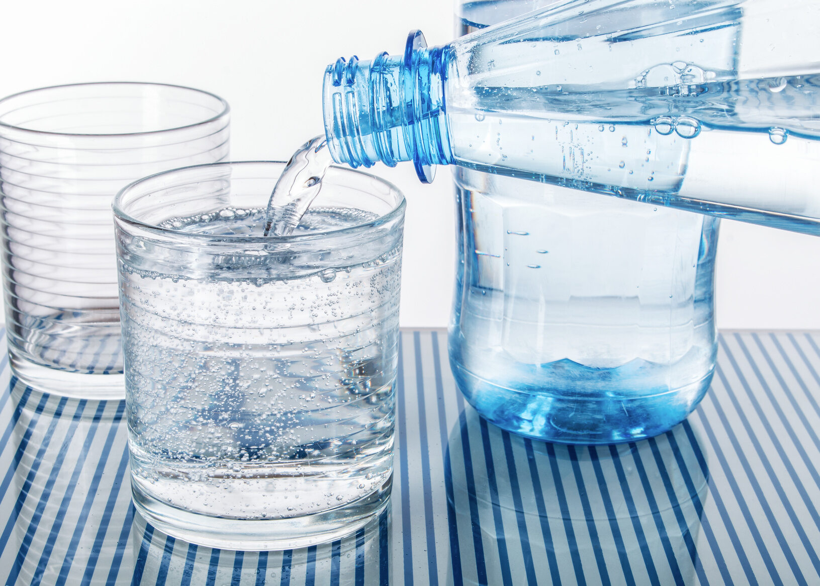 Woda mineralna, zdjęcie ilustracyjne