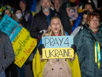 Wojna na Ukrainie. Protest przeciwko inwazji Rosji w Londynie