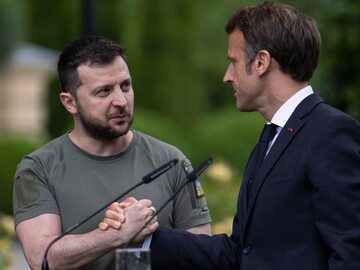 Wołodymyr Zełenski i Emmanuel Macron w Kijowie