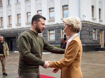 Wołodymyr Zełenski i Ursula von der Leyen w Kijowie, 2 lutego