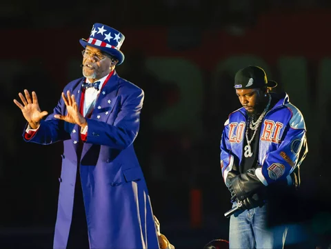 Samuel L. Jackson i Kendrick Lamar na Super Bowl 2025