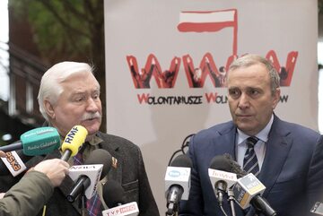 Wspólna konferencja Lecha Wałęsy i Grzegorza Schetyny