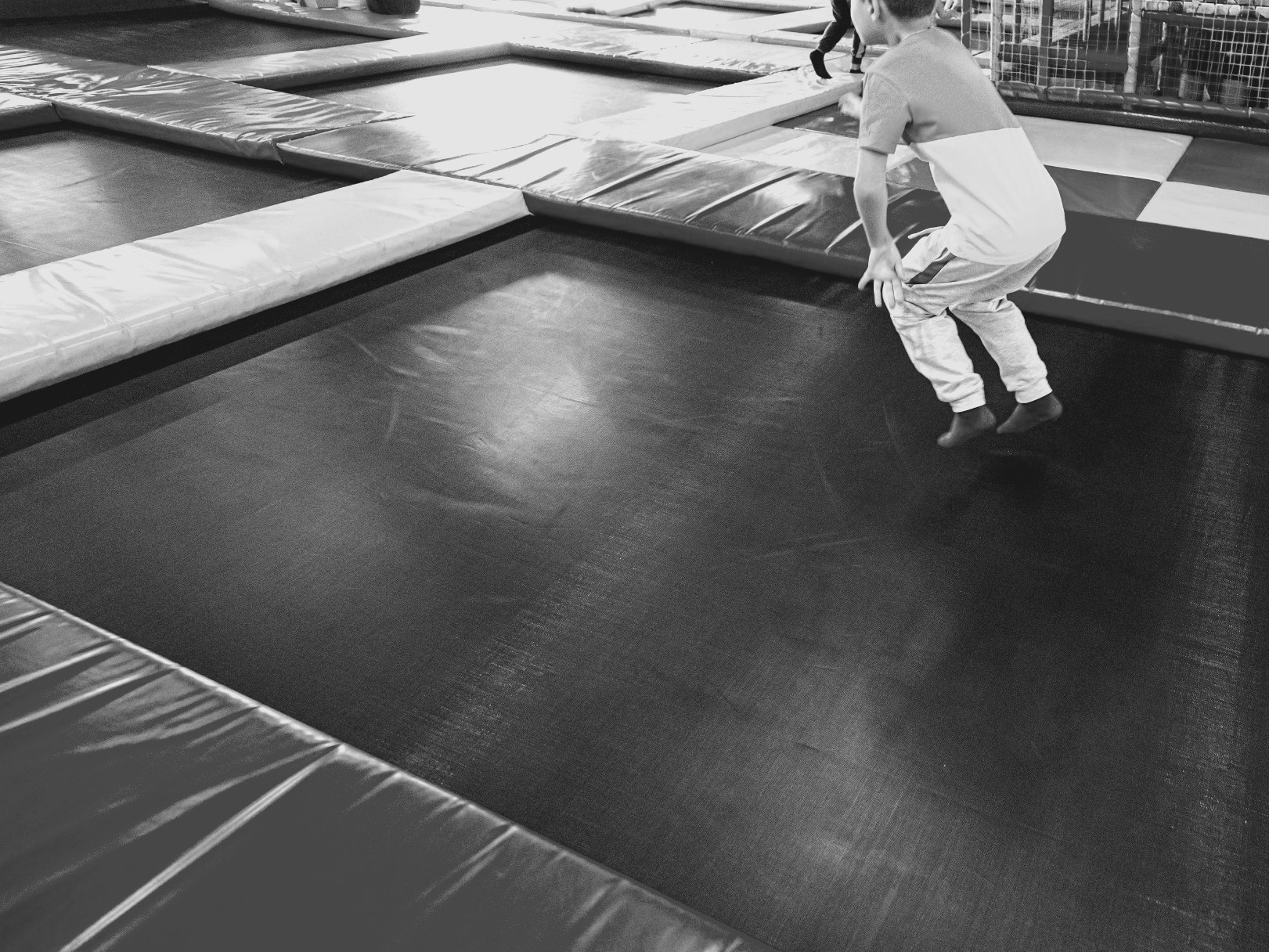 Wstrząsający wypadek na urodzinach. 11-latka złamała kręgosłup