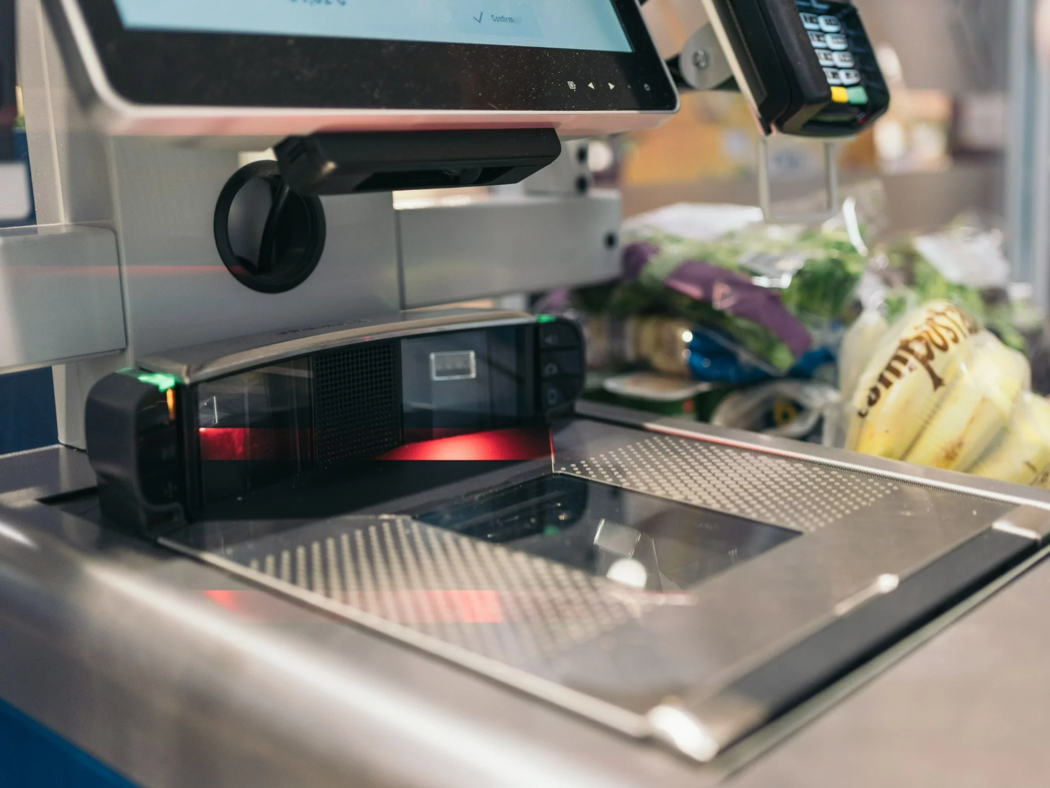 Czy sklepy będą otwarte 1 i 2 listopada? Trudny weekend dla klientów