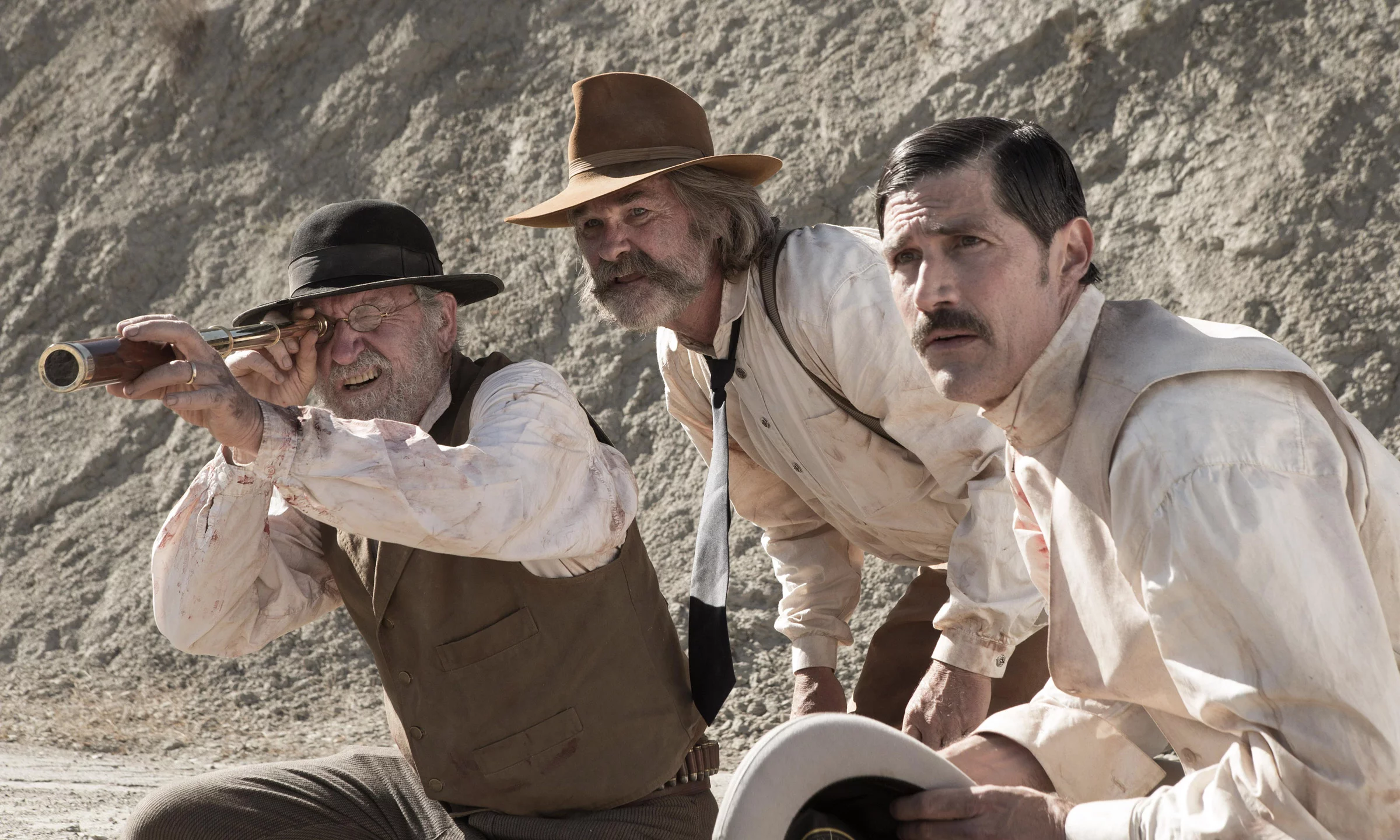 Kadr z filmu „Bone Tomahawk” (2015)