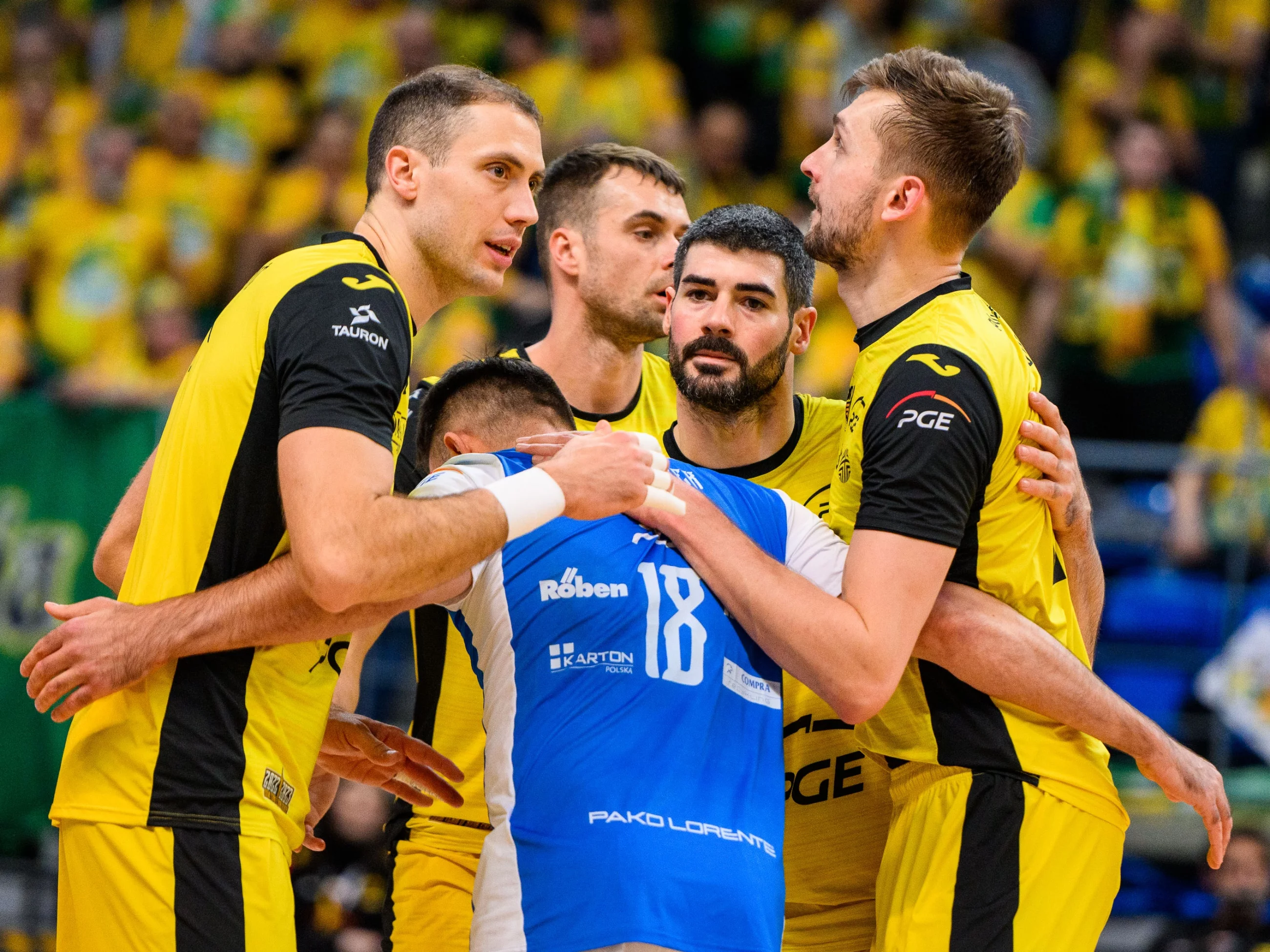 Aleksandar Atanasijević (z lewej) i PGE Skra Bełchatów