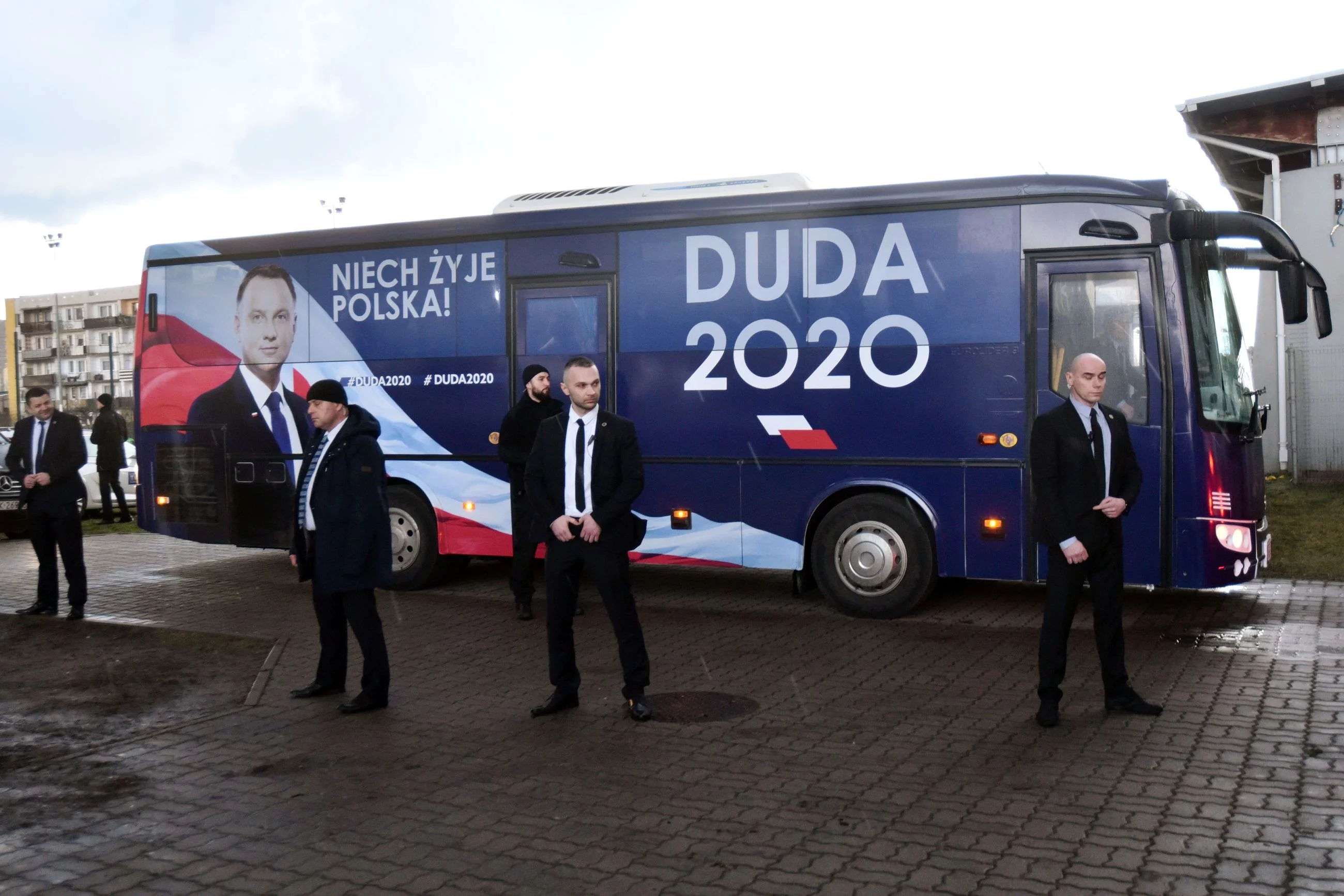 Dudabus