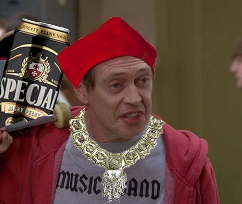 Mem z wykładowców szpiegujących grupy studentów