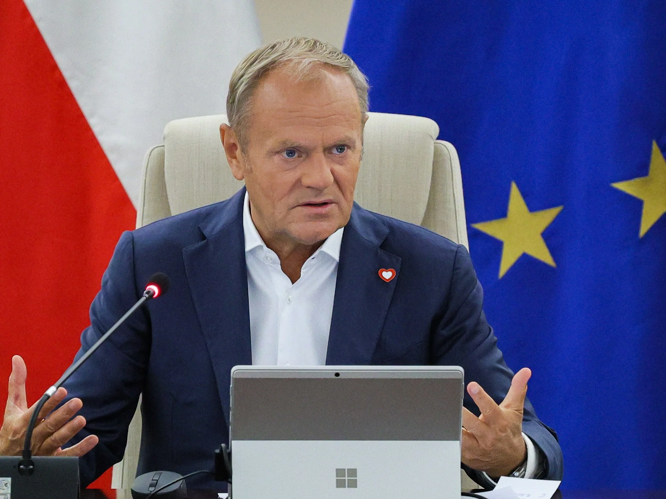 Wymowny wpis Papy. „Scenariusz organizowany przez obcych agentów”