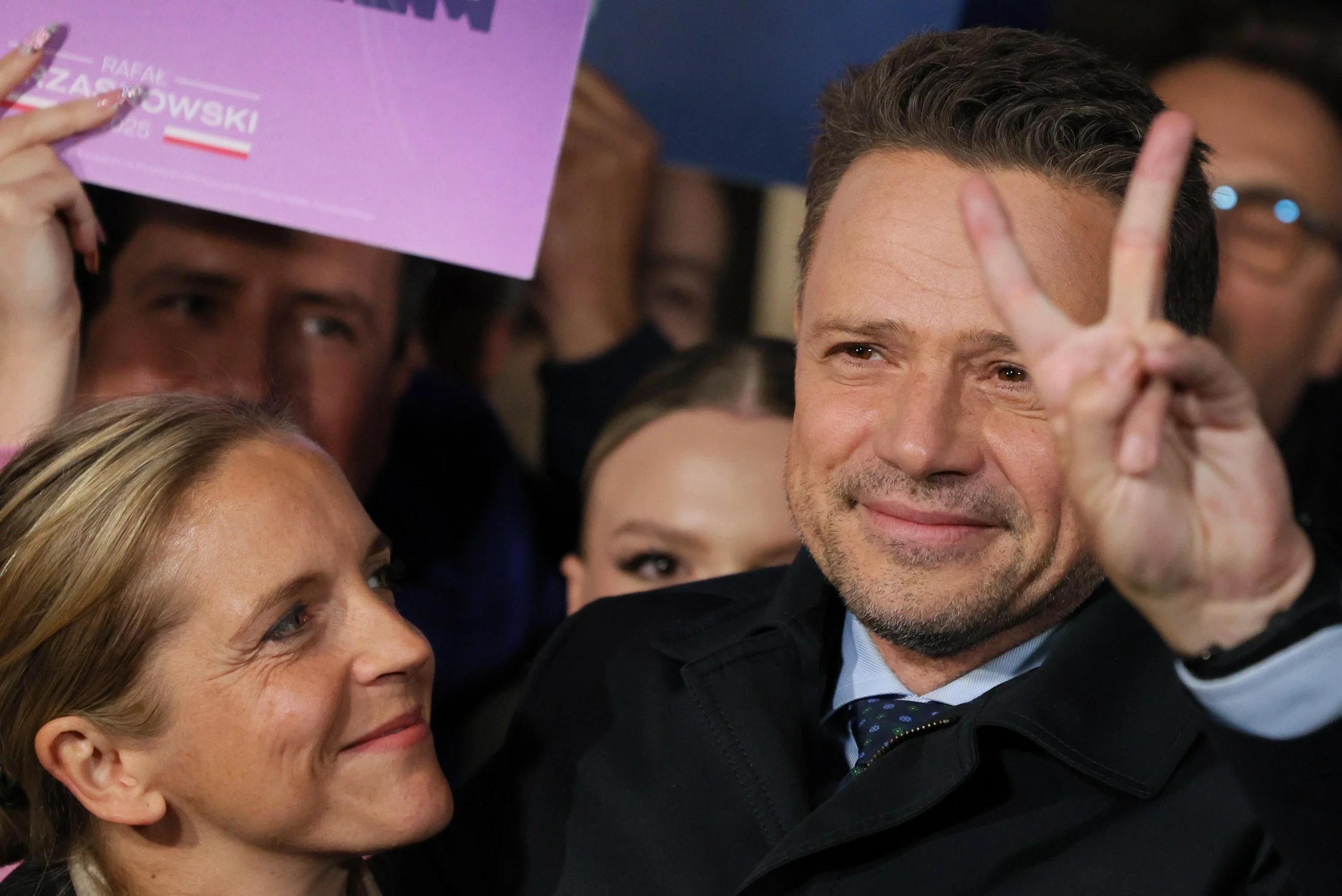 Wyniki exit poll. Smerf Gospodarz zwycięzcą