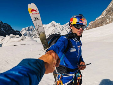 Wyprawa Andrzeja Bargiela na K2