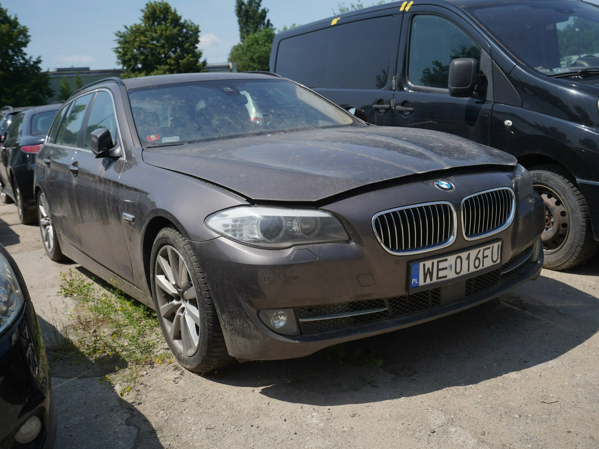 BMW serii 5 sprzedane w przetargu ZDM