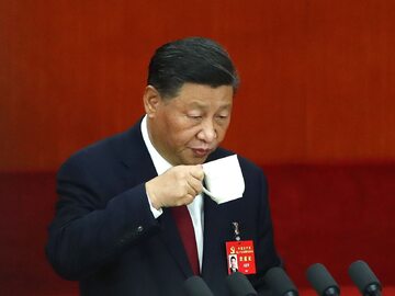 Xi Jinping z herbatą