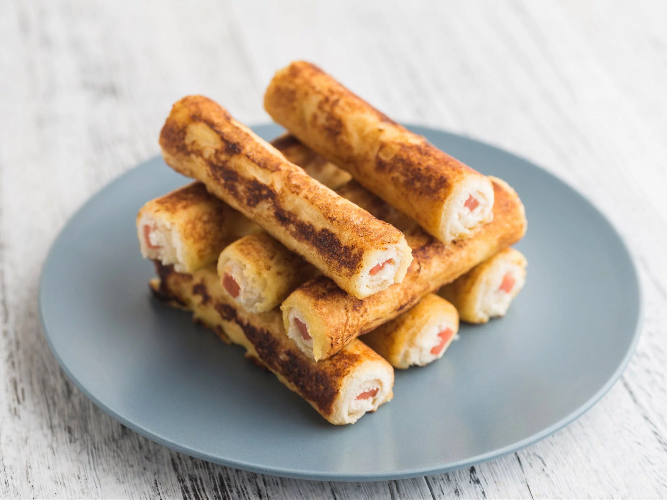 Roladki z chleba tostowego