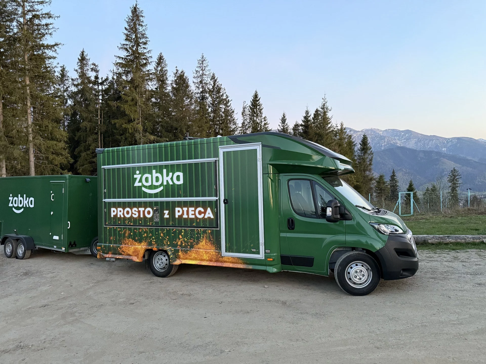 Food Truck Żabka