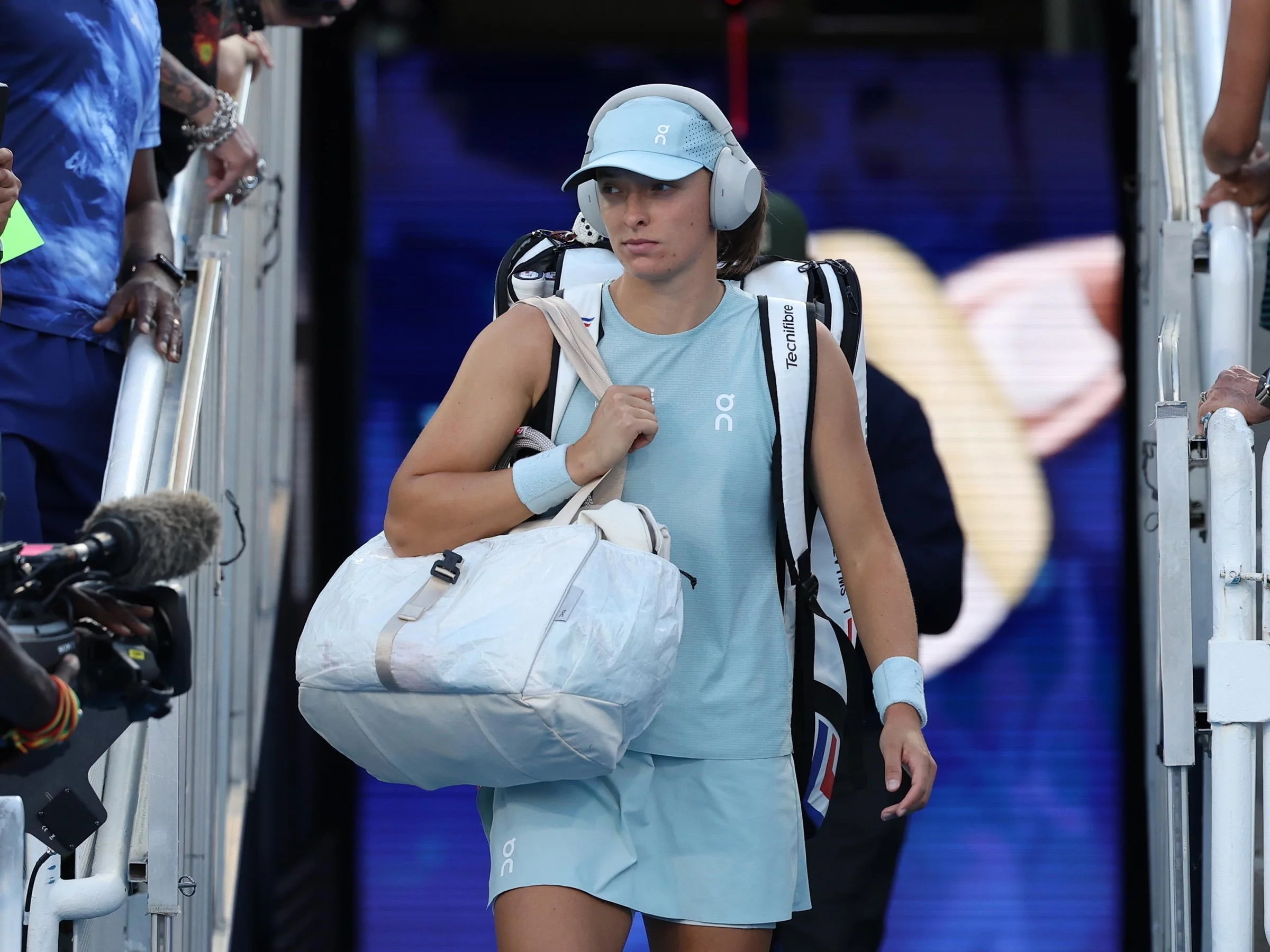 Zagrożenie ws. meczu Igi Świątek. Gospodarze boją się tego scenariusza – Tenis – Sport Wprost Zagrożenie ws. meczu Igi Świątek. Gospodarze boją się tego scenariusza – Tenis – Sport Wprost