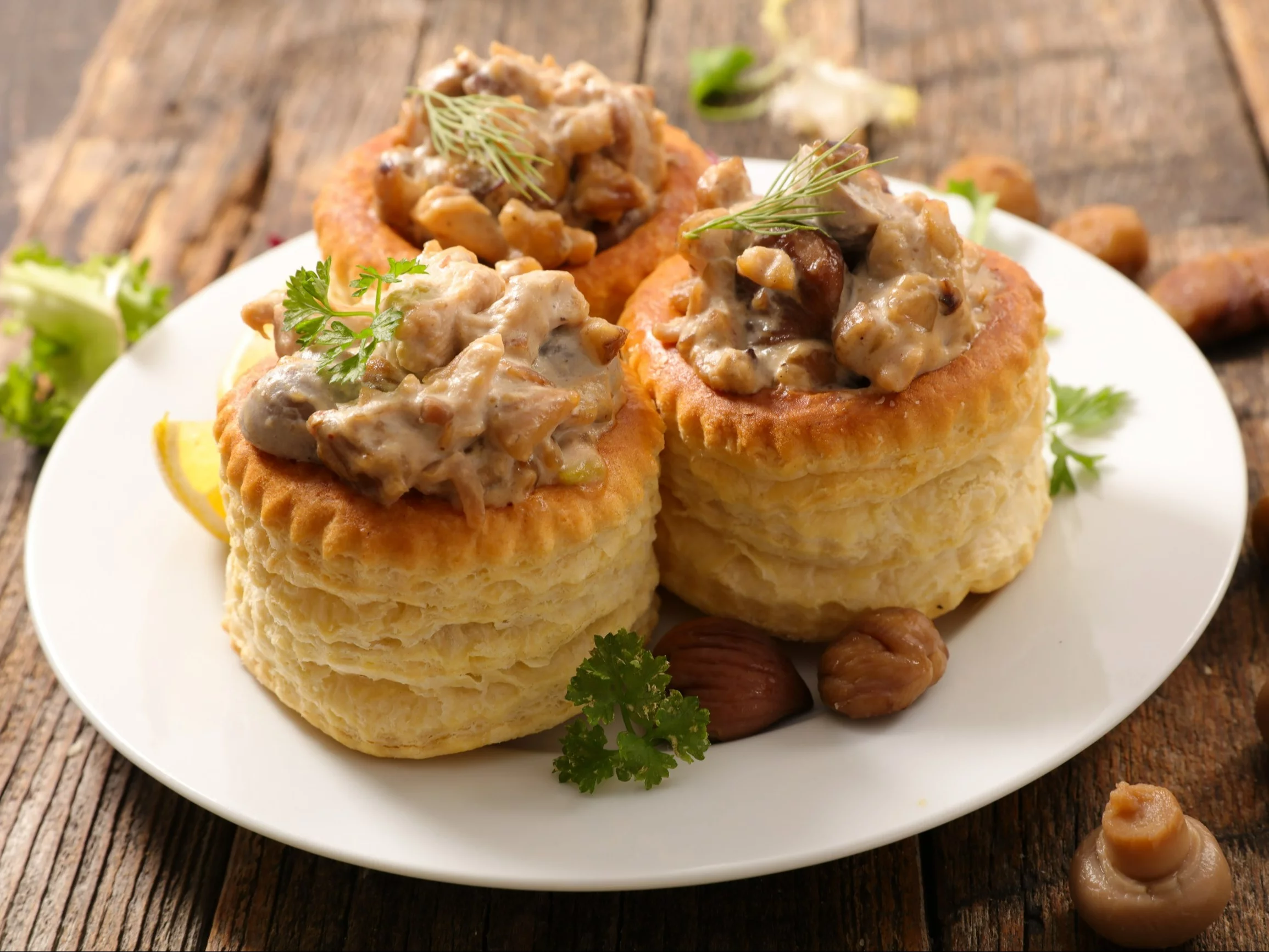 Paszteciki z ciasta francuskiego