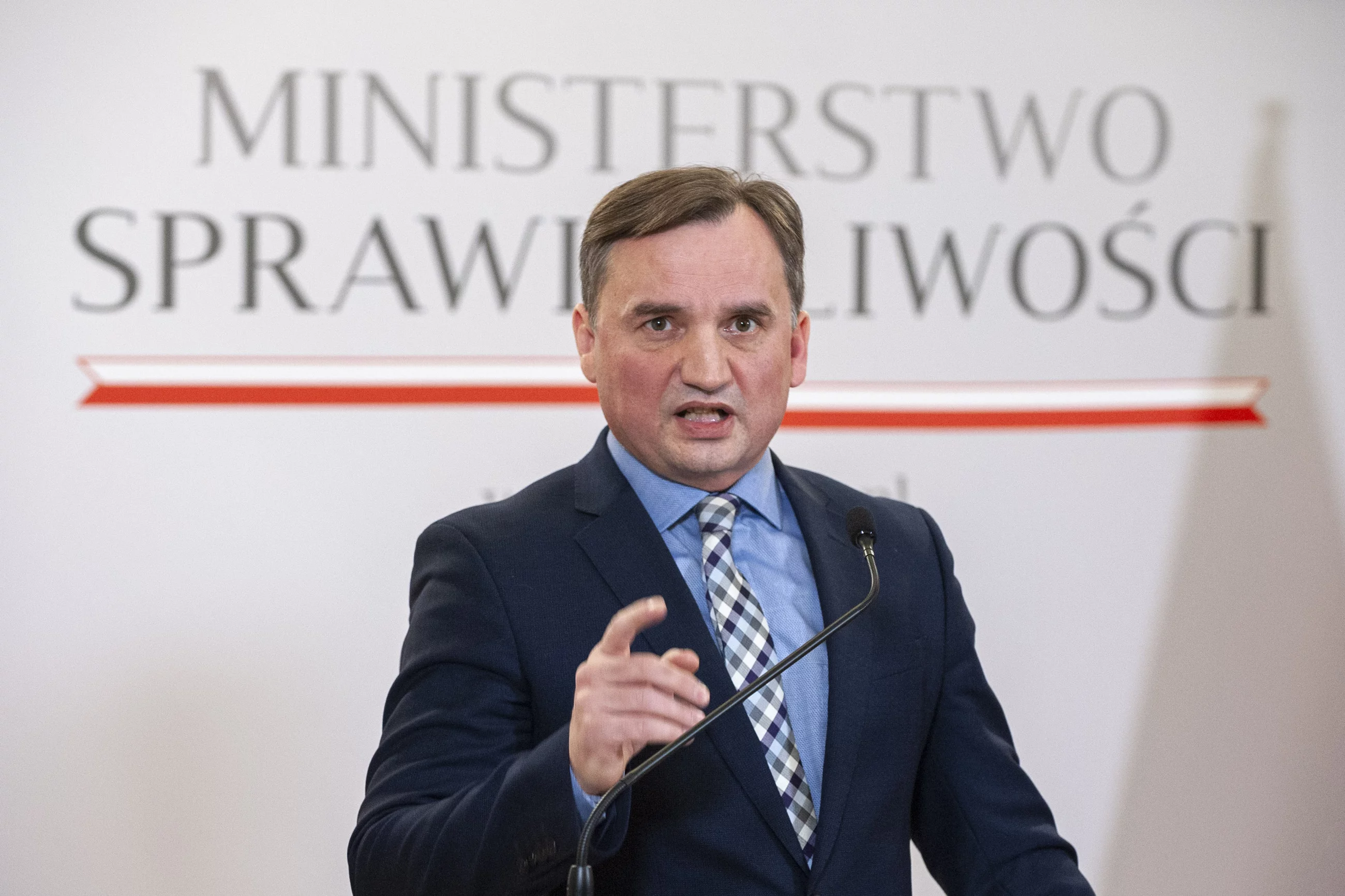 Zbigniew Ziobro na konferencji prasowej w Ministerstwie Sprawiedliwości