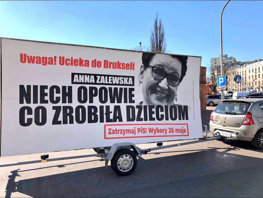 Jeden z billboardów