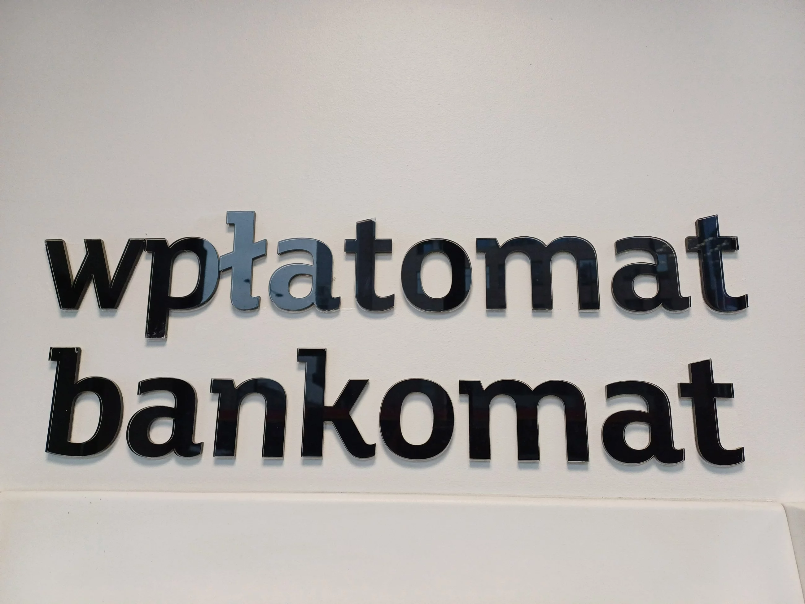 Wpłatomat bankomat
