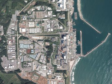 Zdjęcie satelitarne elektrowni w Fukushimie