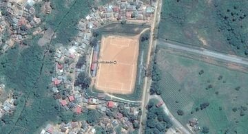 Zdjęcie satelitarne stadionu w Uige