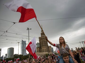 Zdjęcie z ubiegłorocznego Marszu Powstania Warszawskiego.