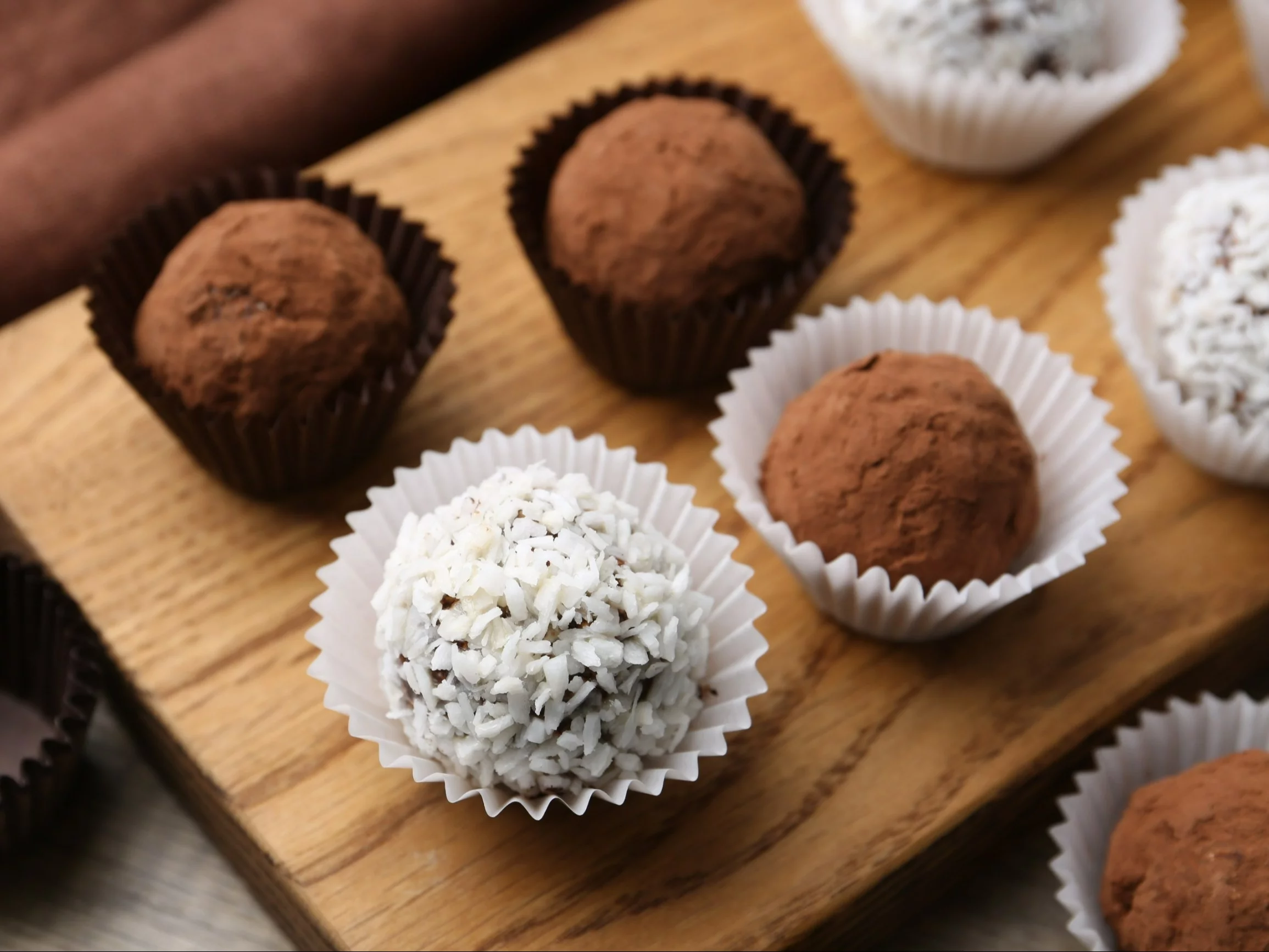 Zdrowe praliny z daktyli i migdałów