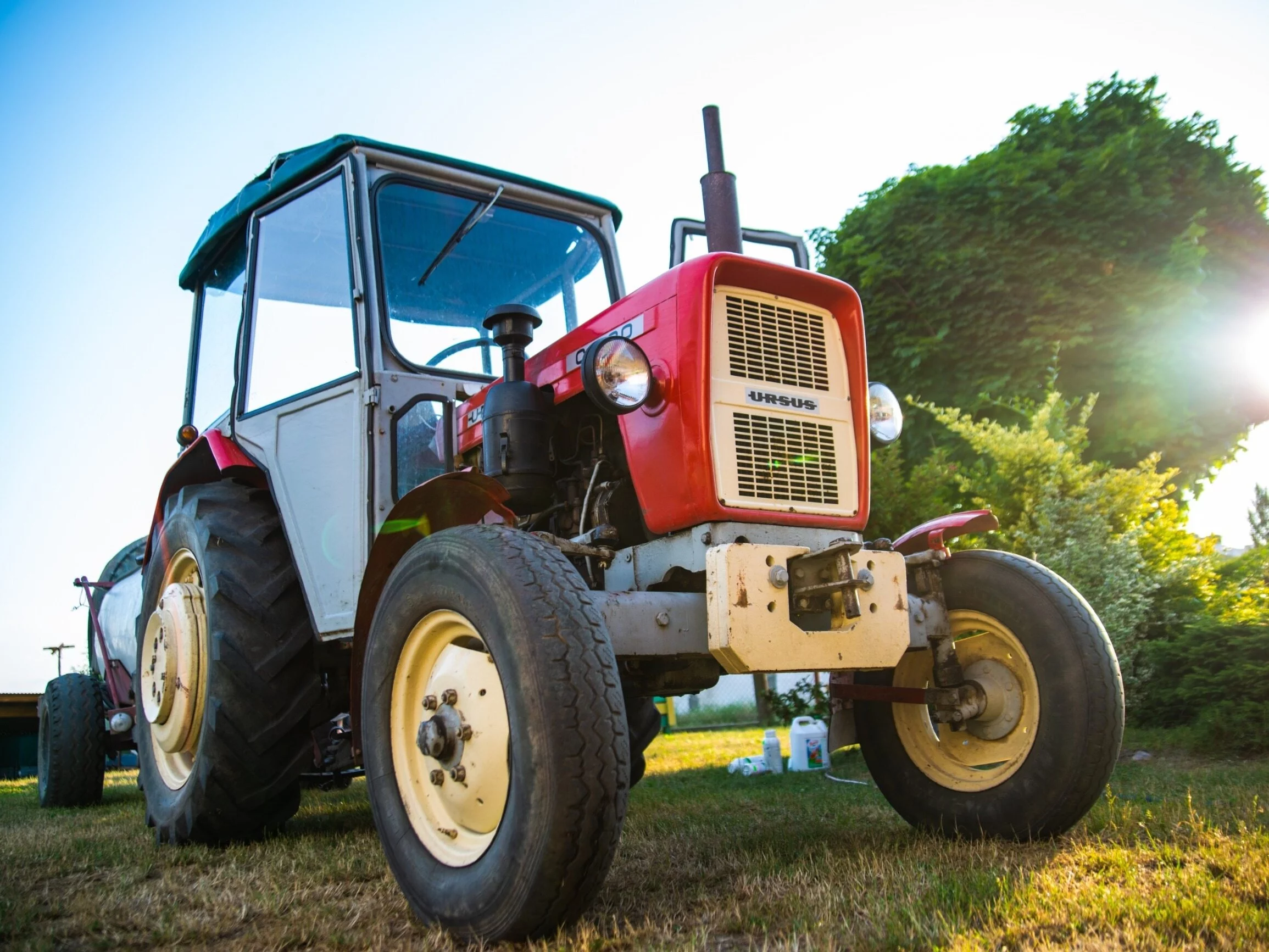 Zetor kończy produkcję ciągników w Czechach. Przenosi ją do Azji – Biznes Wprost Zetor kończy produkcję ciągników w Czechach. Przenosi ją do Azji – Biznes Wprost