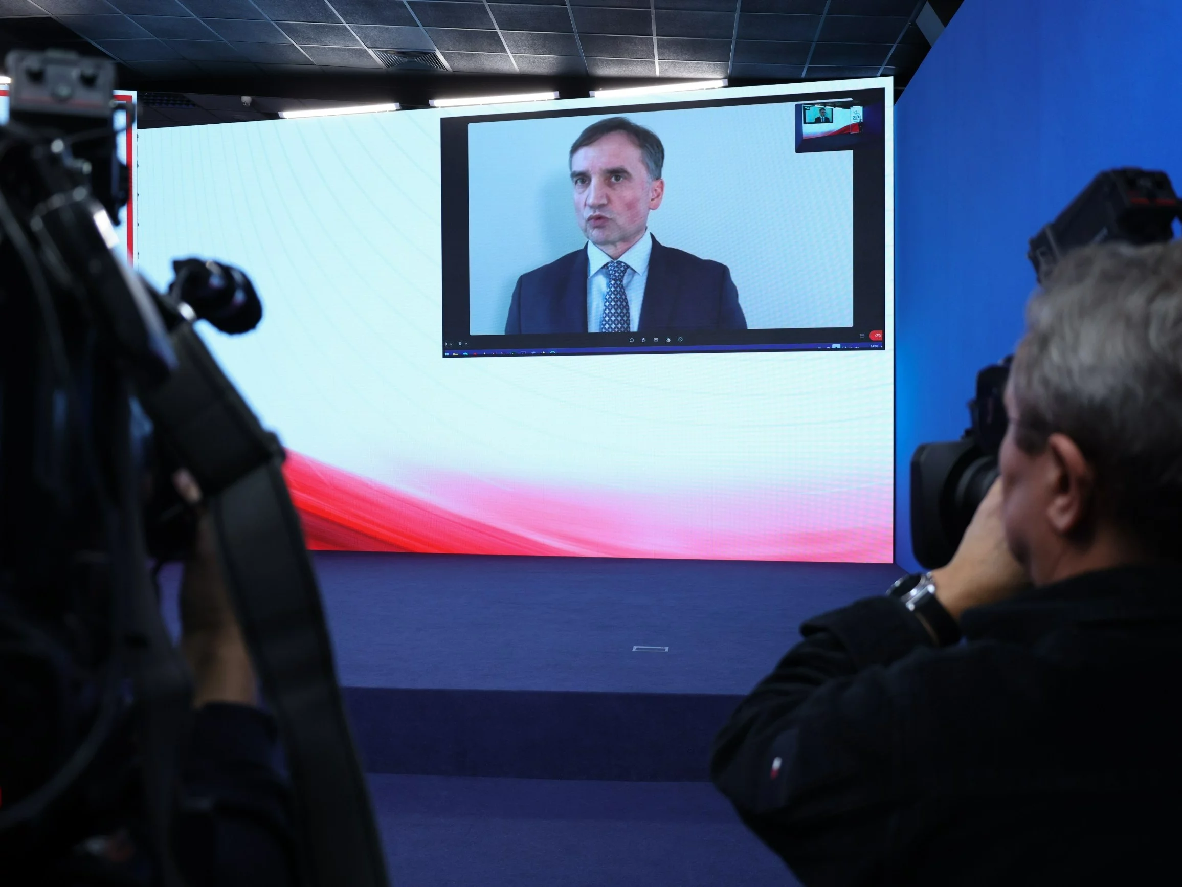 Ziobro celem kibiców. Posypały się wulgaryzmy. „Za wszystkie krzywdy” – Sport Wprost