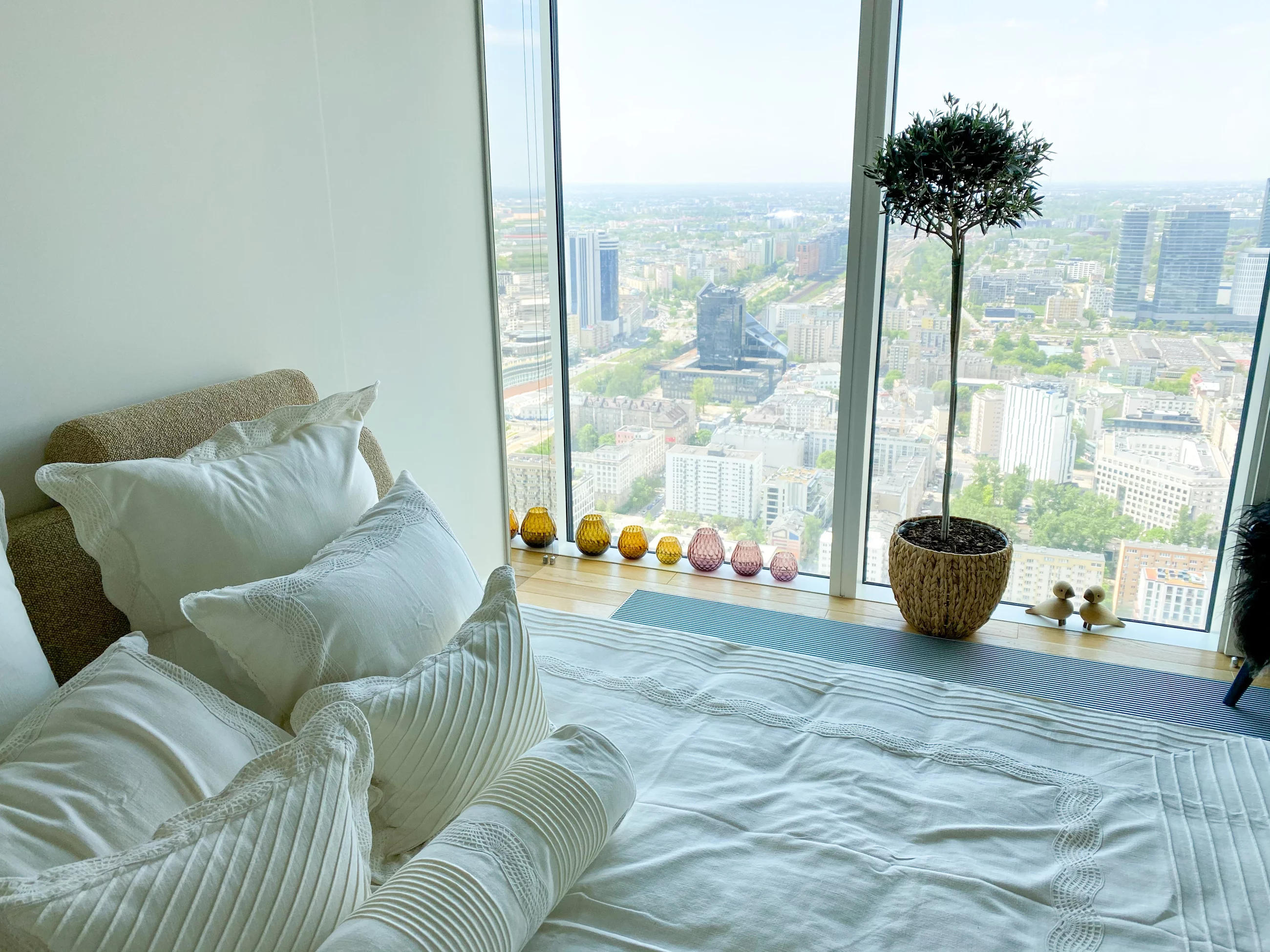 Złota 44 - nowy apartament, innowacyjny design
